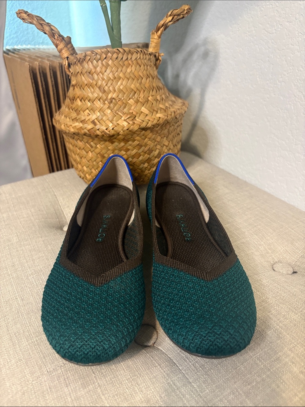 Rothy's emerald green Knit Ballet Flats with Black Trim size 7.5